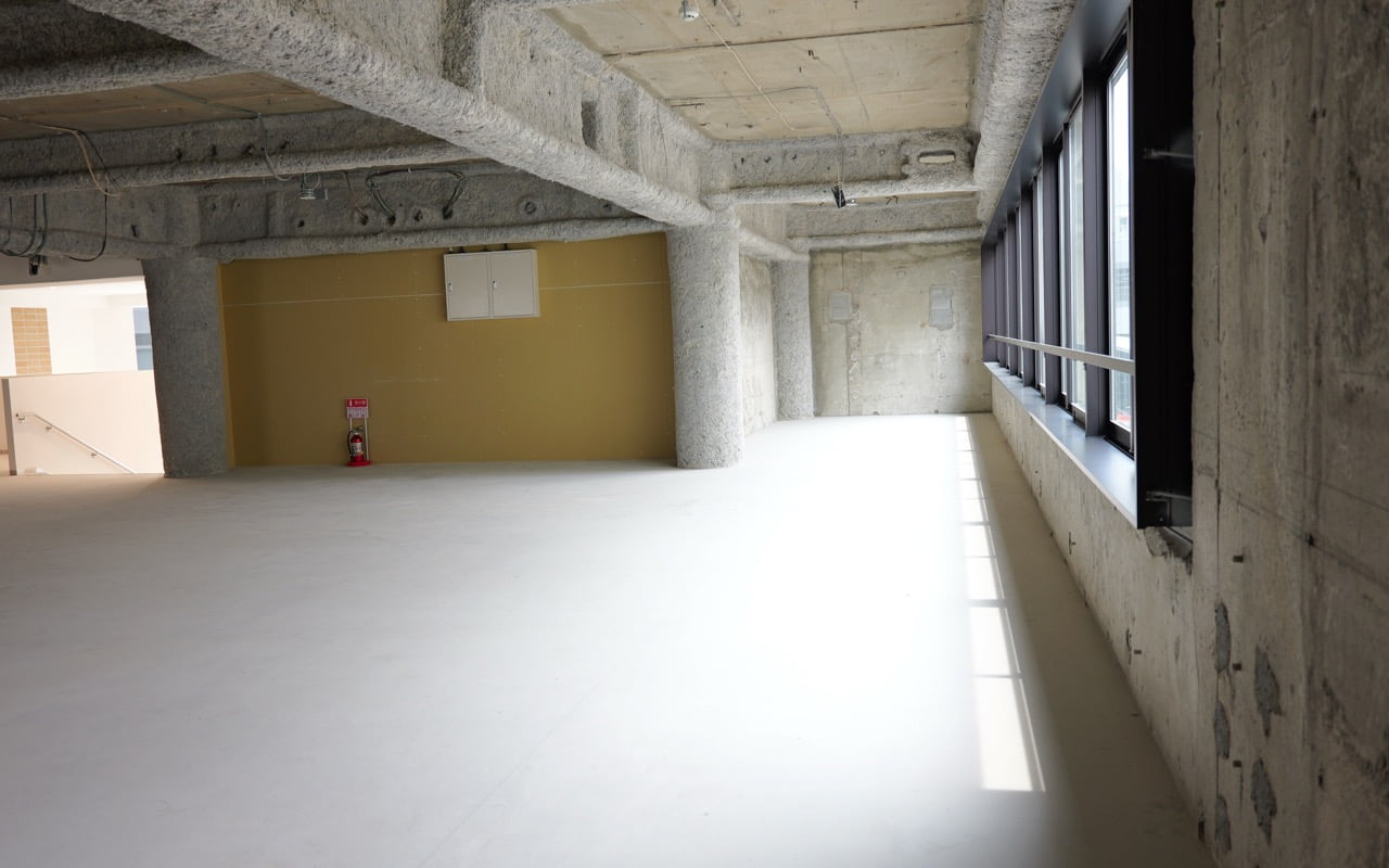 枚方市駅前吉泉ビル 3階