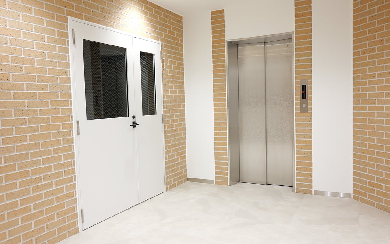 枚方市駅前吉泉ビル B1-1