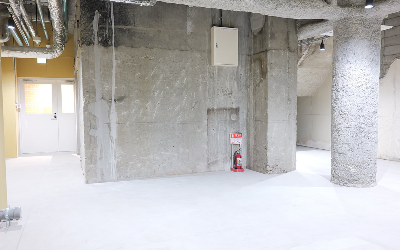 枚方市駅前吉泉ビル B1-2