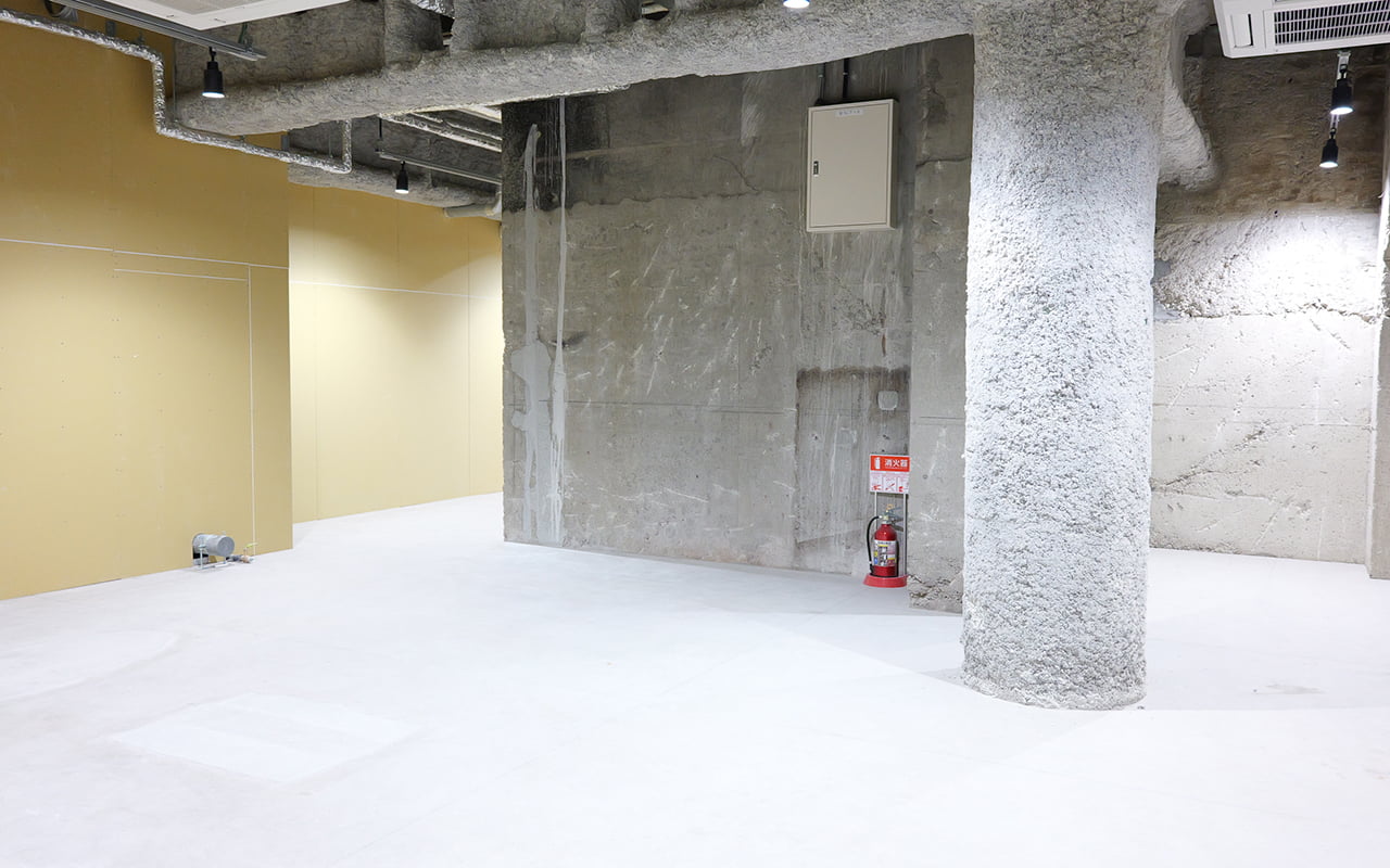 枚方市駅前吉泉ビル B1-2